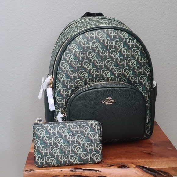 Green Gold Print Court Backpack With Coach Monogram Print & Wristlet - Picture 1 of 12